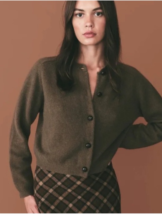 Doen Sweaters - Doen cashmere ashford cardigan in forest green moss